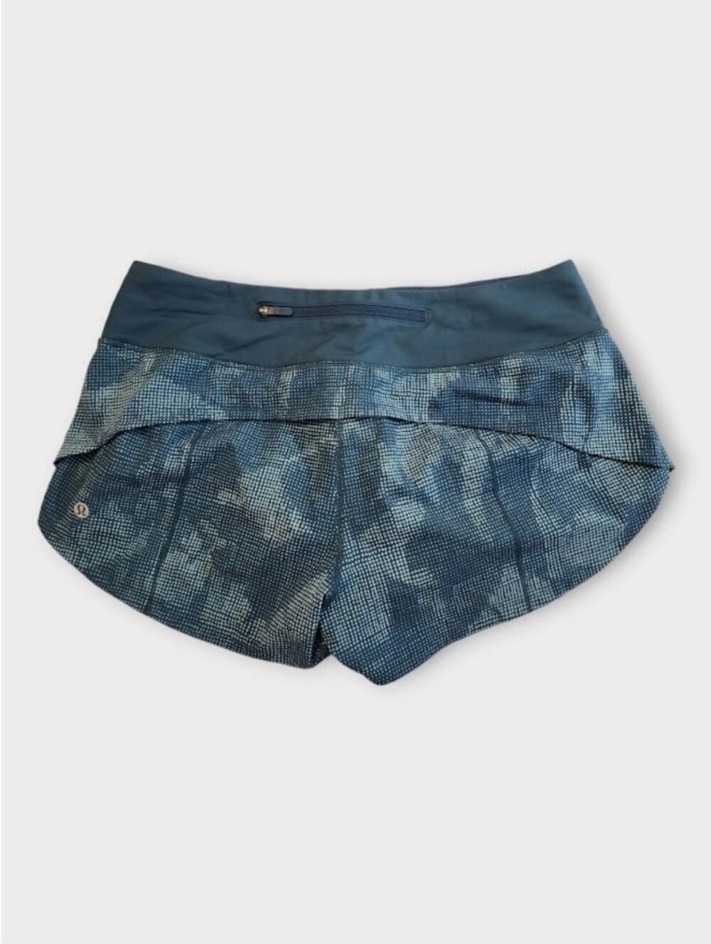 Size 6 - Lululemon Speed Up Short *2.5